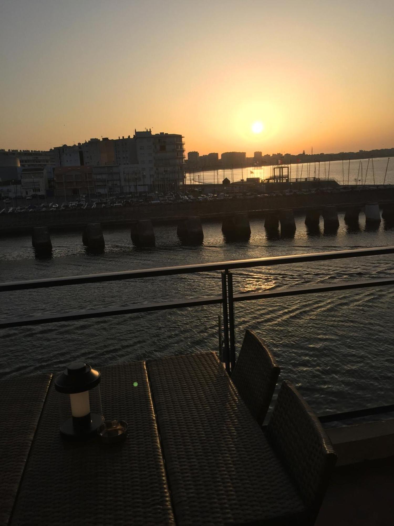 Le Vendee Globe Sous Votre Balcon Appartement La Chaume Buitenkant foto